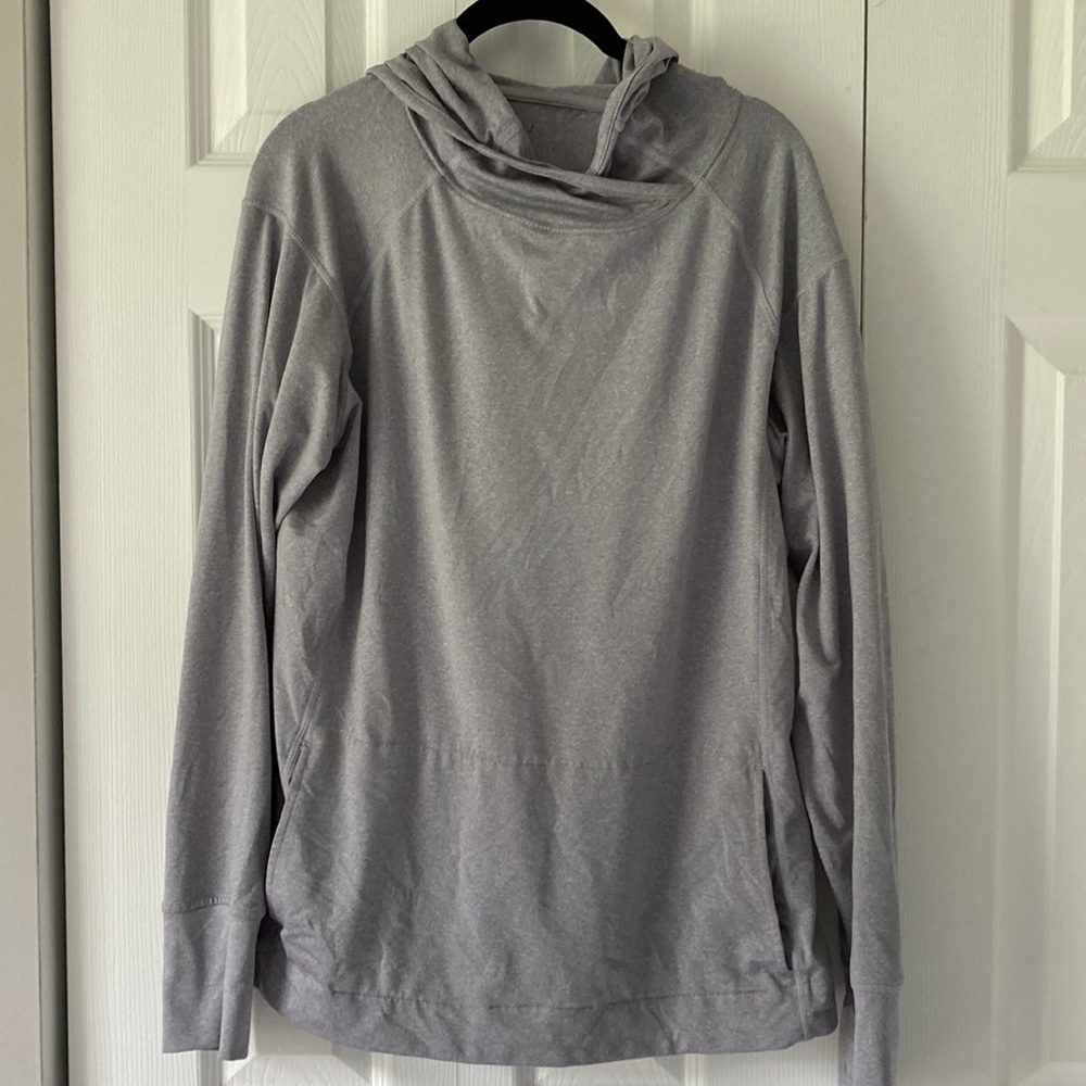 💚 5 for $15! 💚 Gray Danskin Cross Neck Sweatshirt